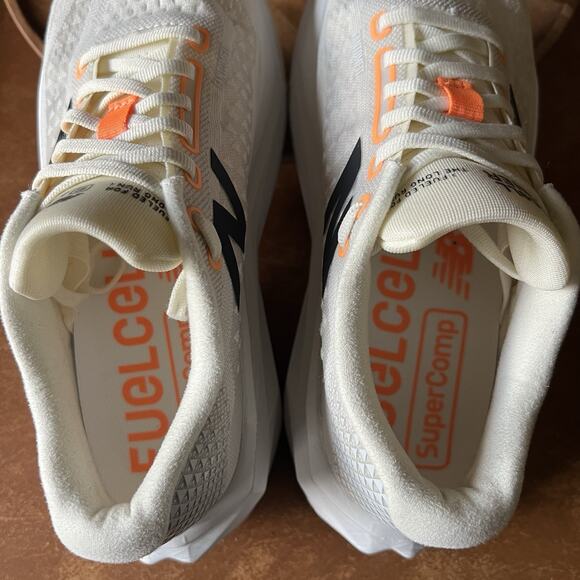 New Balance FuelCell SuperComp Trainer v3 Women's 9.5 Running Shoes Sneakers - Picture 14 of 16